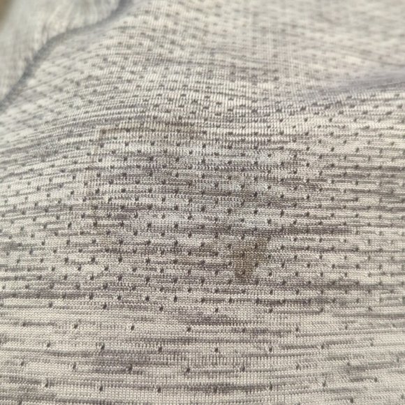 Lululemon Metal Vent Tech Short Sleeve V Slate / White - Picture 7 of 9